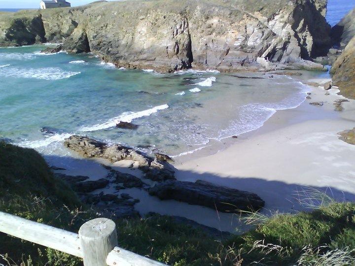 Pension A Cochera Ferrol Exterior photo